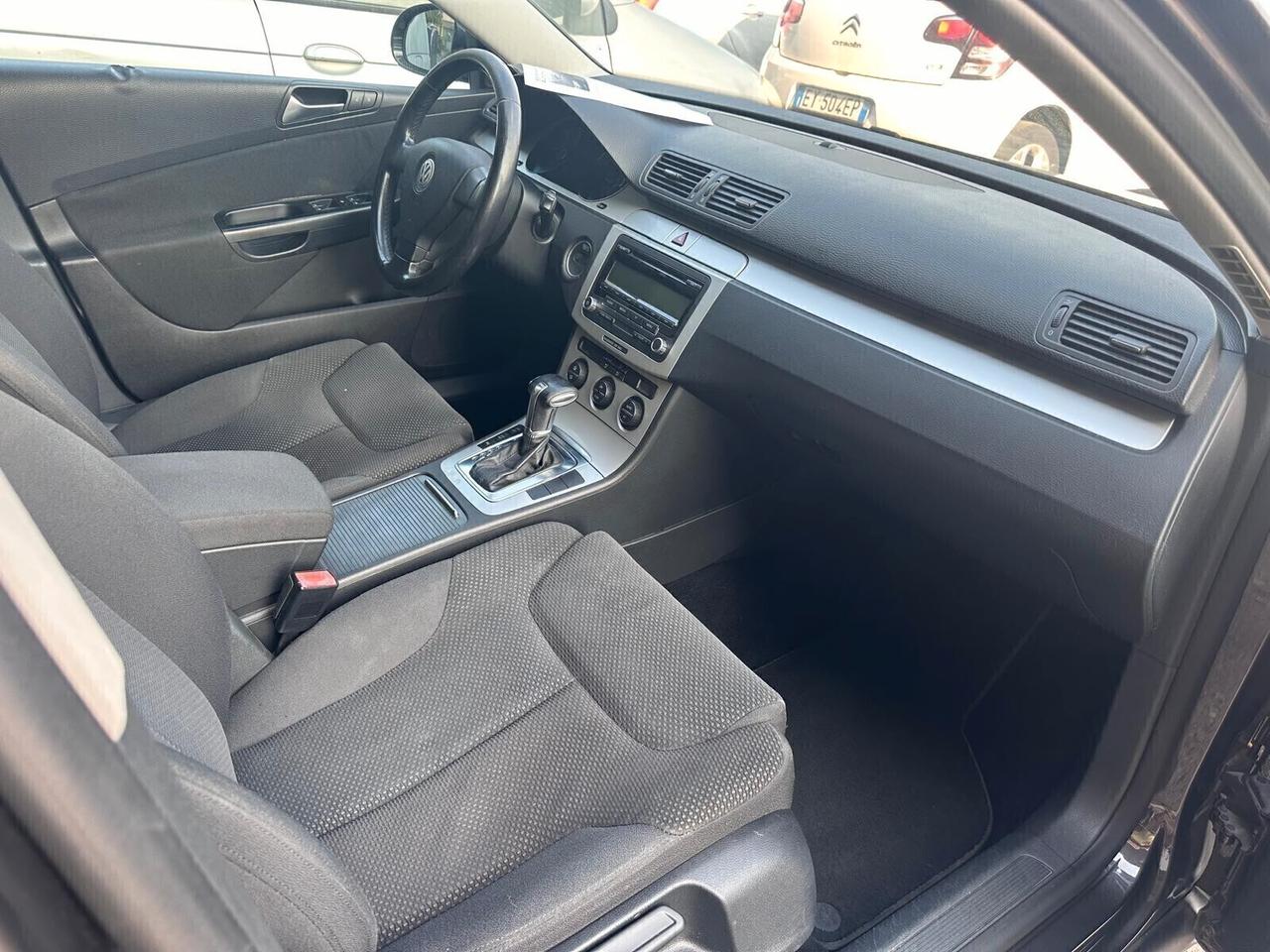 Volkswagen Passat 2.0 TDI DPF Var. Highline cambio nuovo
