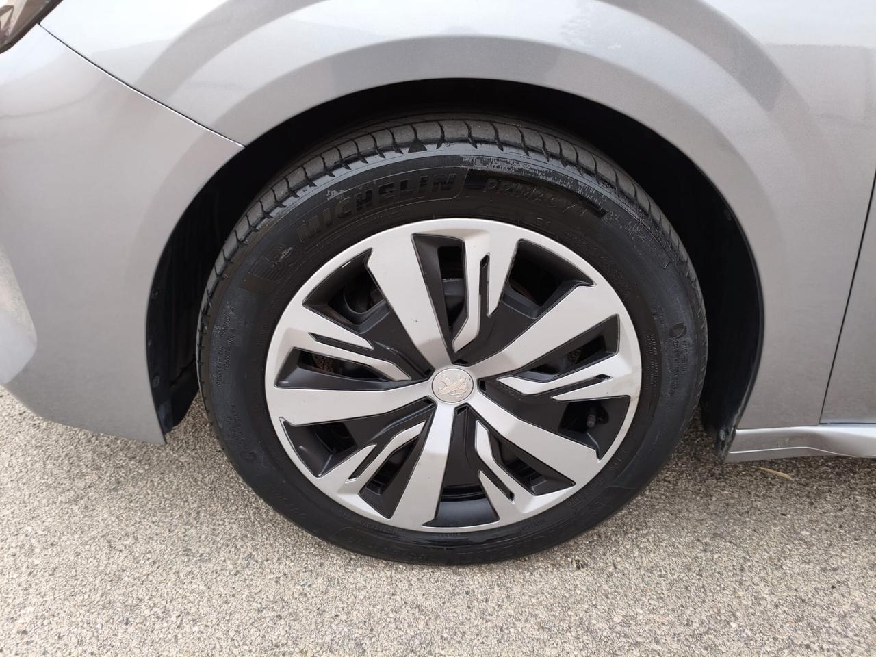 Peugeot 208 PureTech 75 Stop&Start 5 porte Active