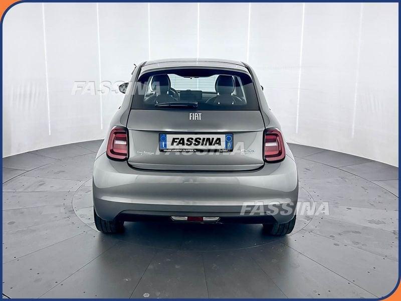 FIAT 500 500e Berlina 42 kWh berlina