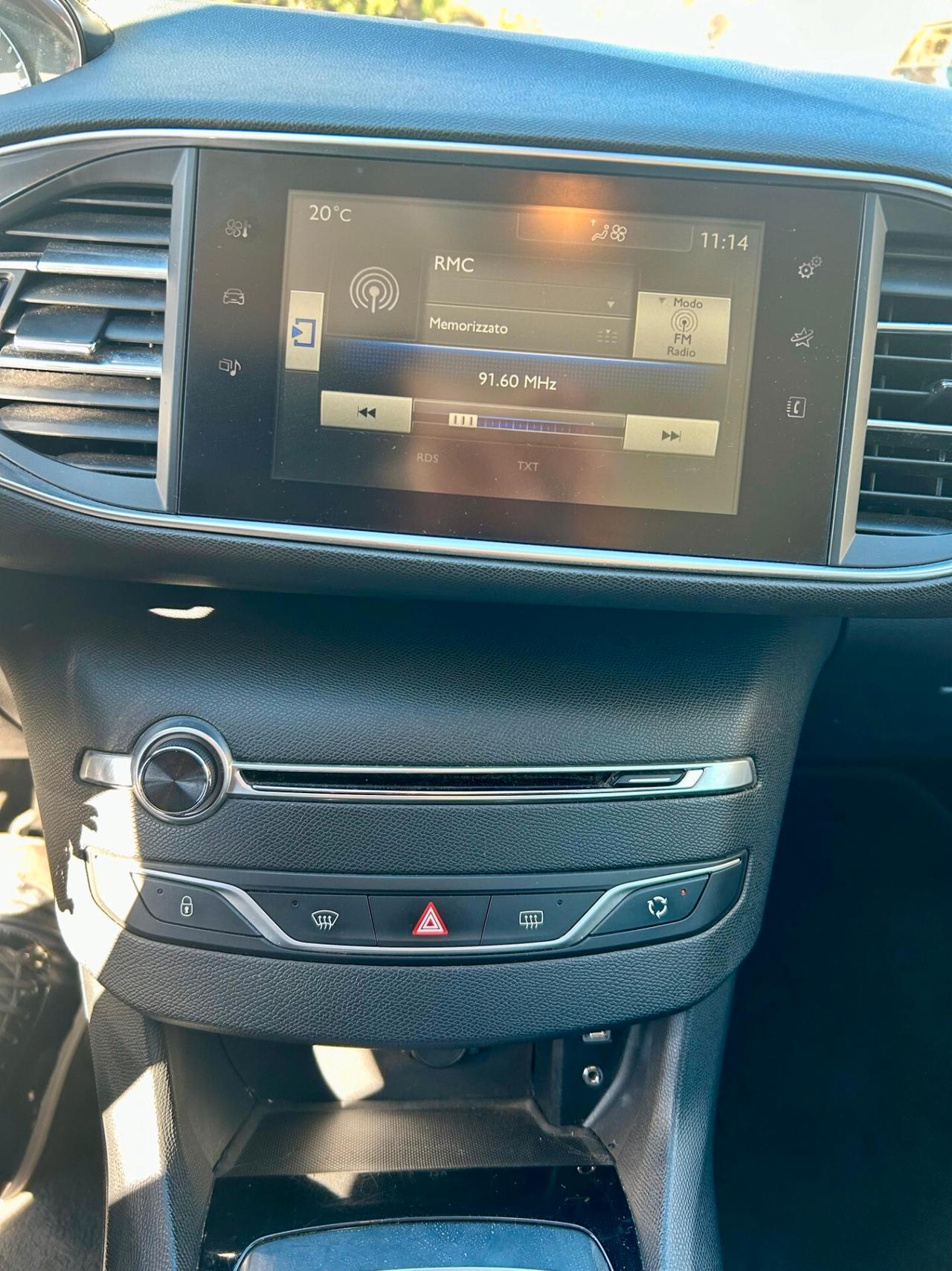 Peugeot 308 BlueHDi 150 S&S SW Allure