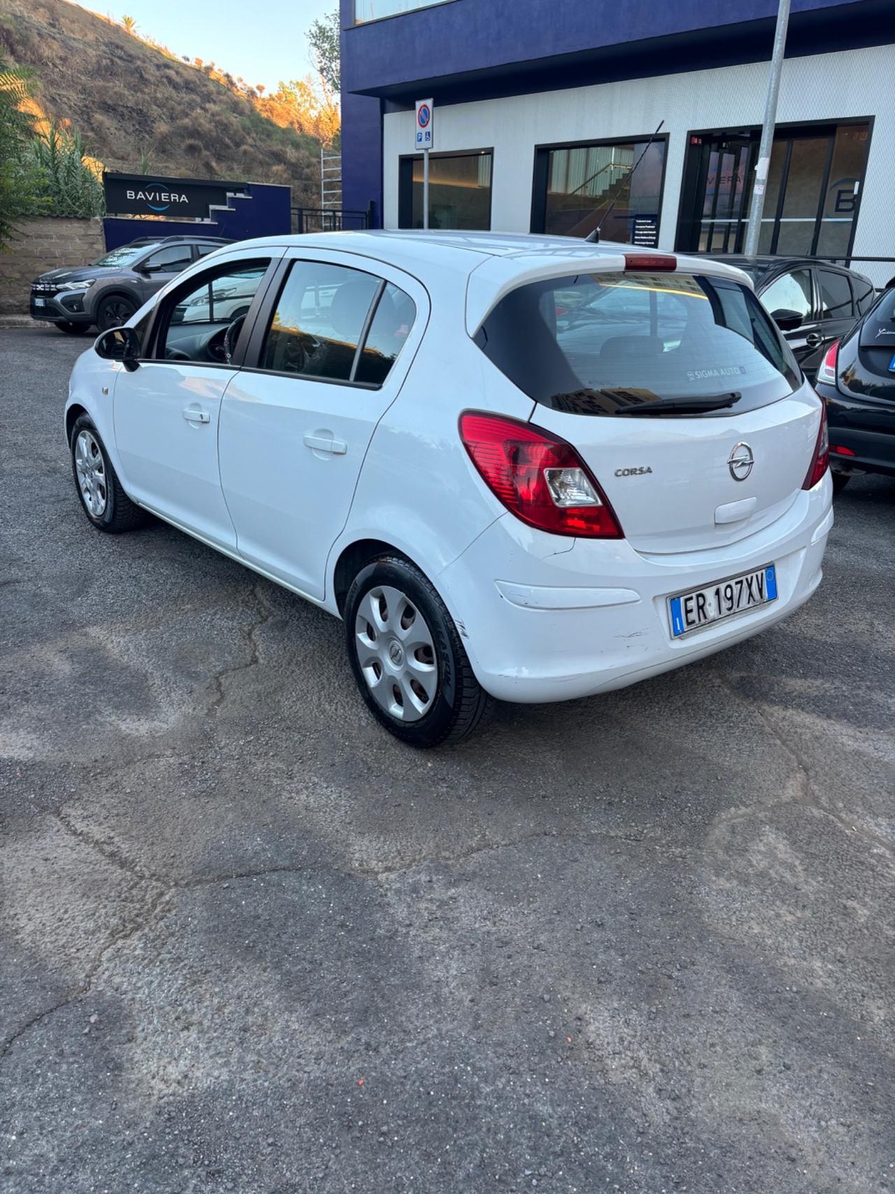Opel Corsa 1.2 5 porte Edition