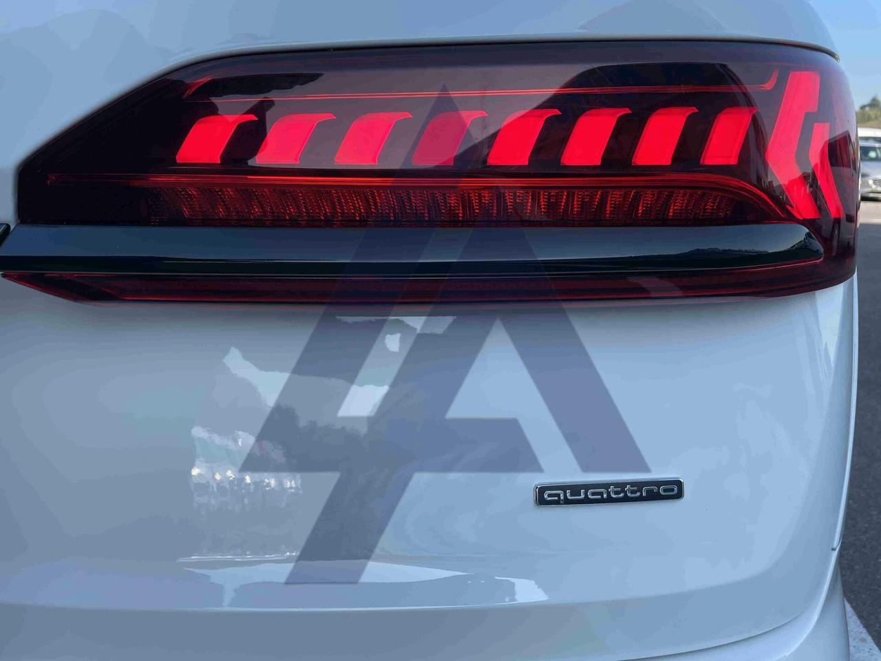 Audi Q7 55 TFSI e quattro tiptronic Sport