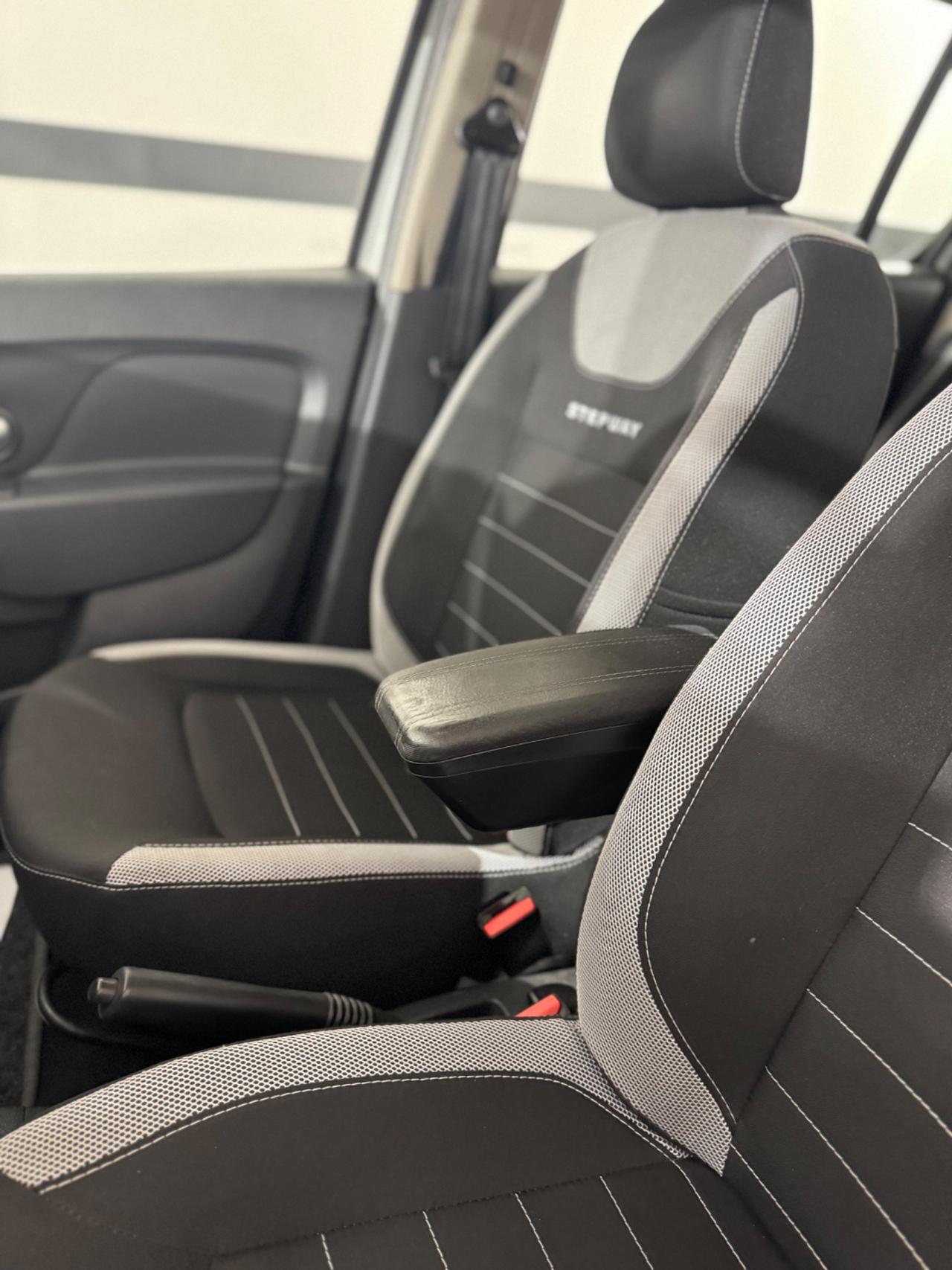 Dacia Sandero 1.5 dCi 8V 90CV S&S Serie Speciale Brave