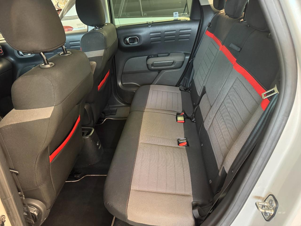 Citroen C3 Aircross BlueHDi 120 S&S Shine s full-optional