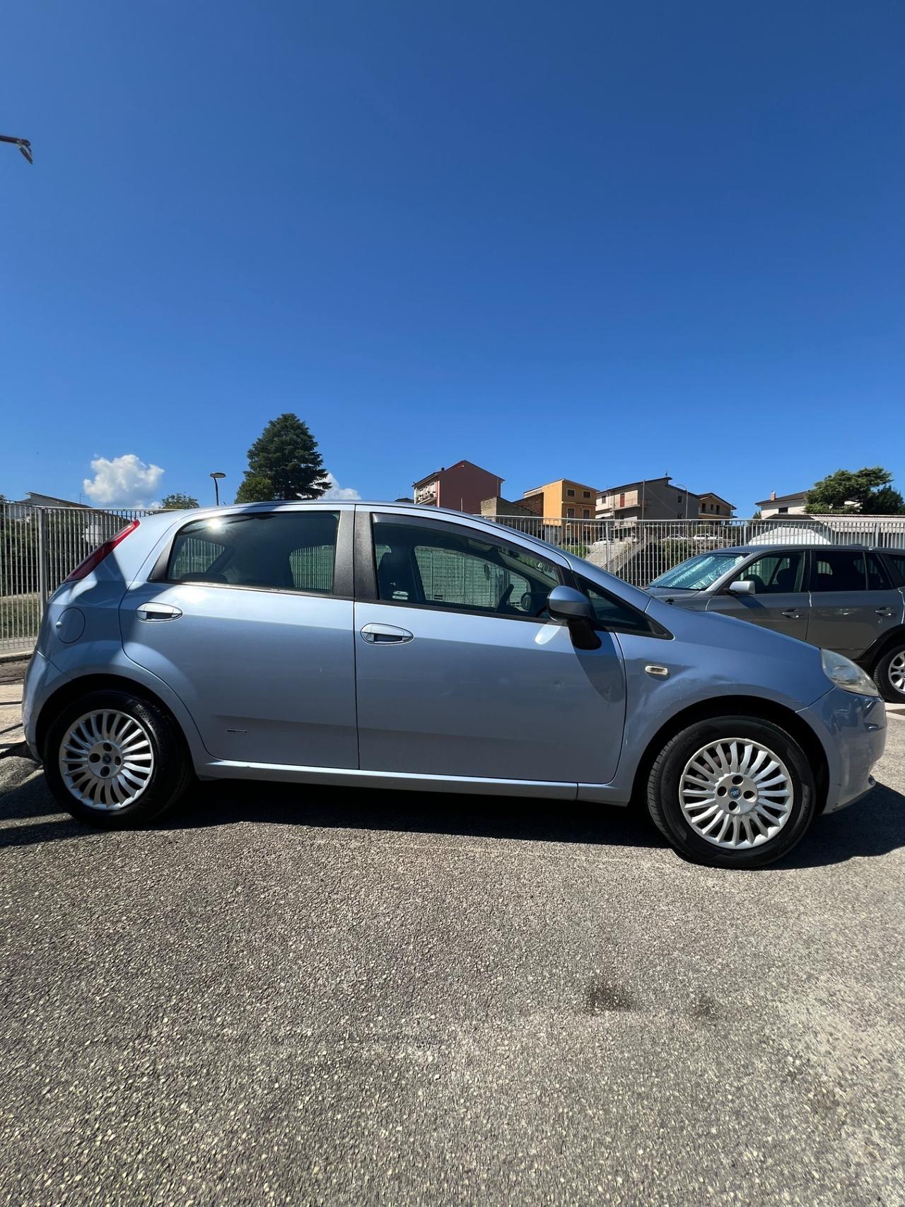 Fiat Grande Punto 1.3 MJT 90 CV 5 porte Dynamic