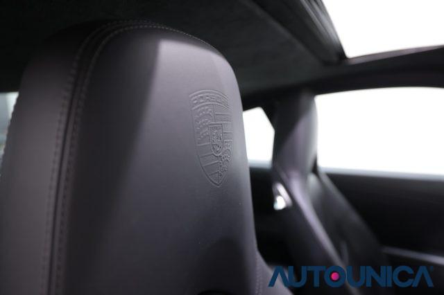 PORSCHE 997 911 CARRERA 4 COUPÉ TETTO APRIBILE