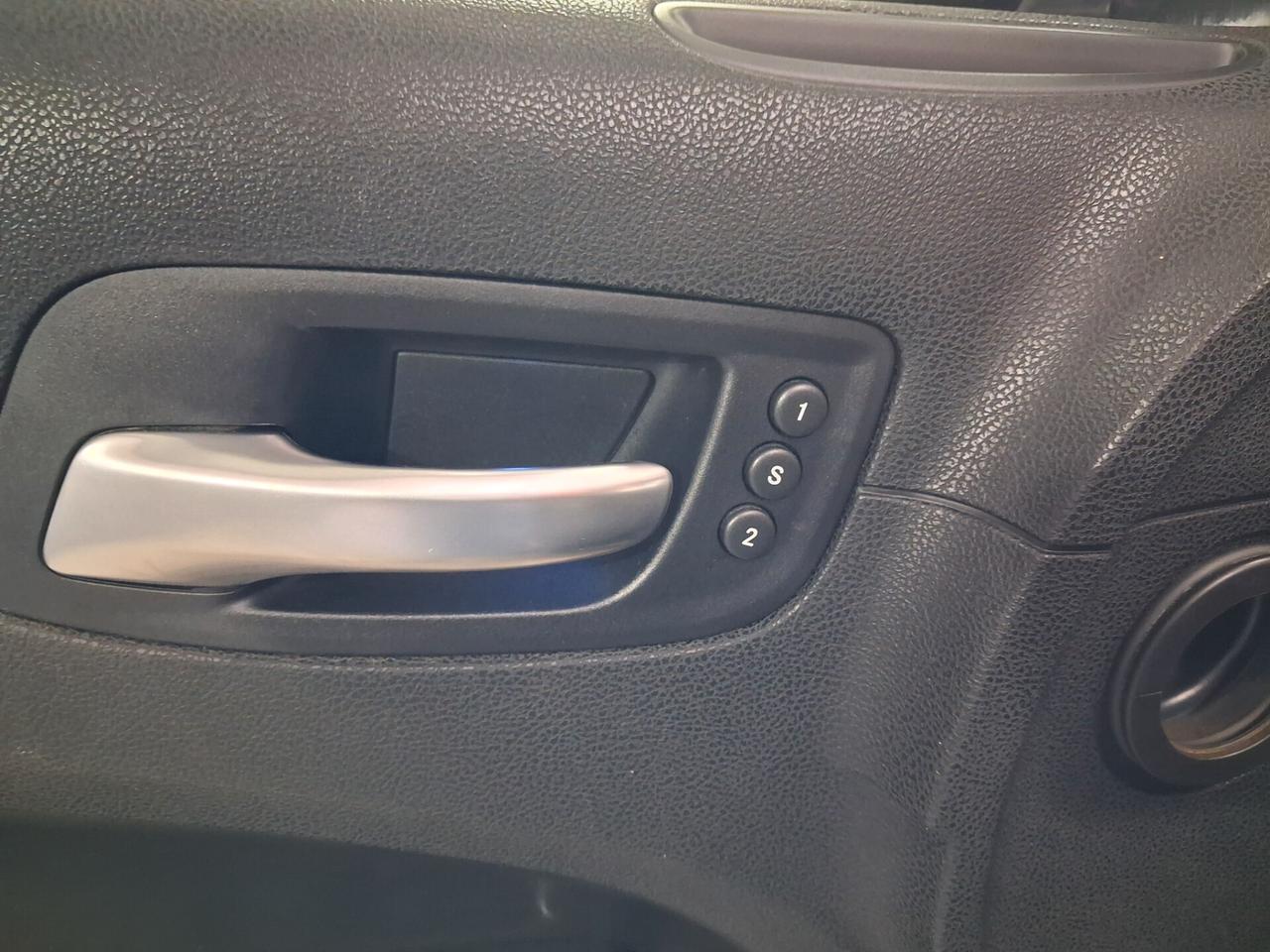 Lancia Thema 3.0 V6 Multijet II 239 CV Executive unico proprietario