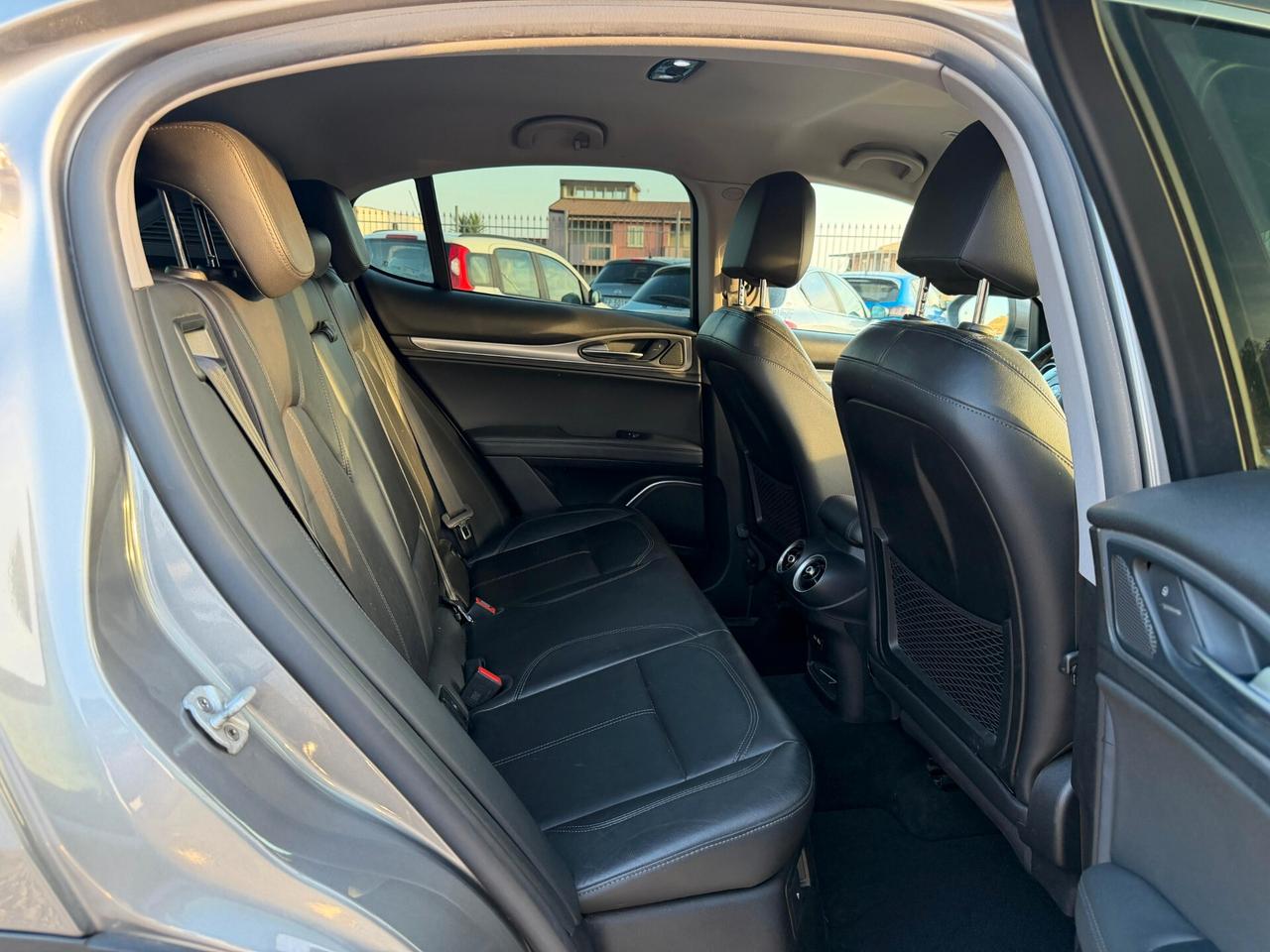 Alfa Romeo Stelvio 2.2 Turbodiesel 180 CV AT8 Q4 Executive