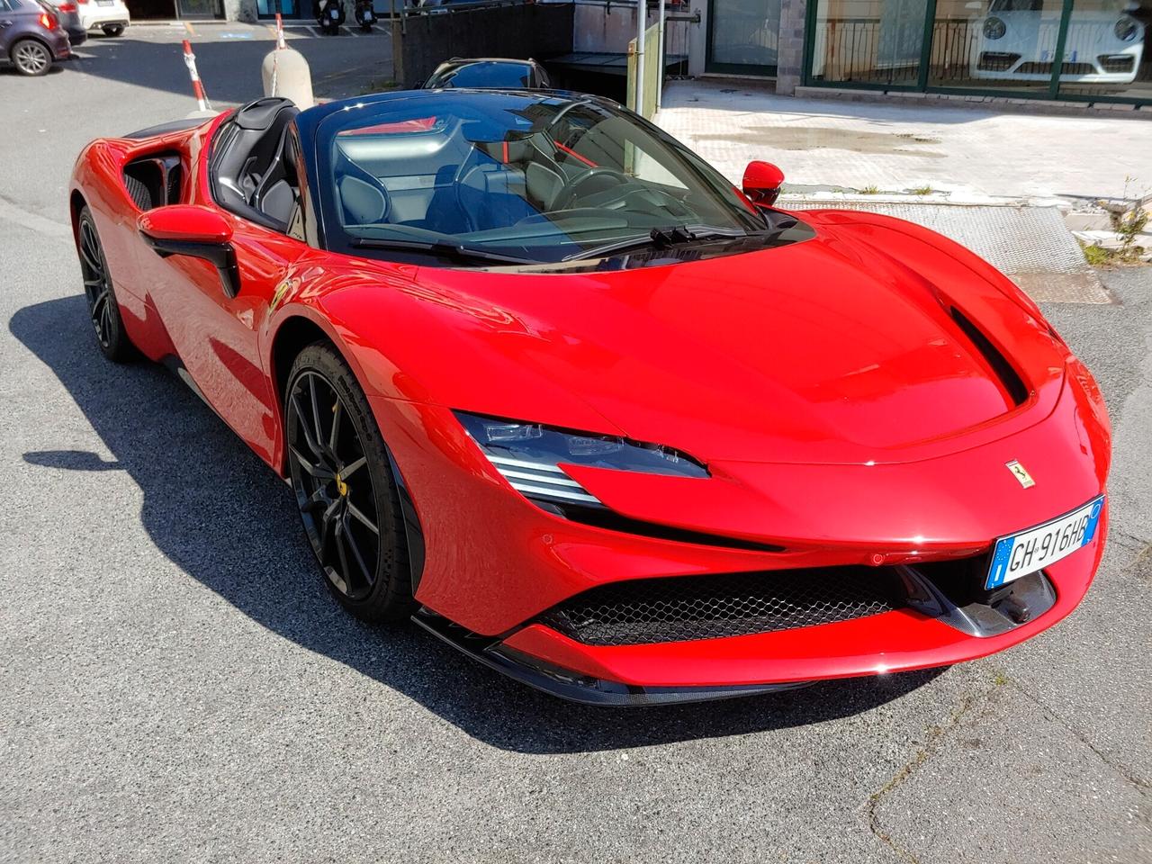 Ferrari SF90 Spider ASSETTO FIORANO