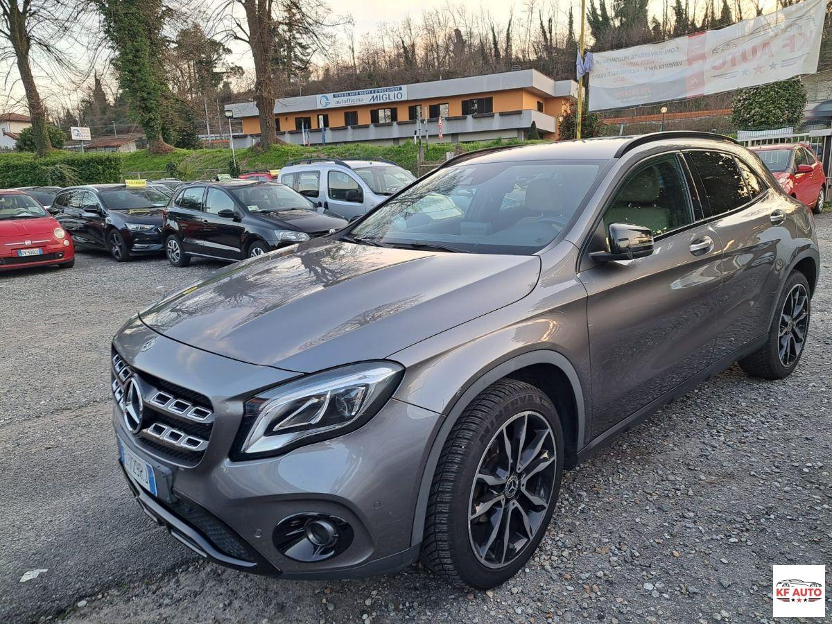 MERCEDES GLA - 180D Automatic Premium