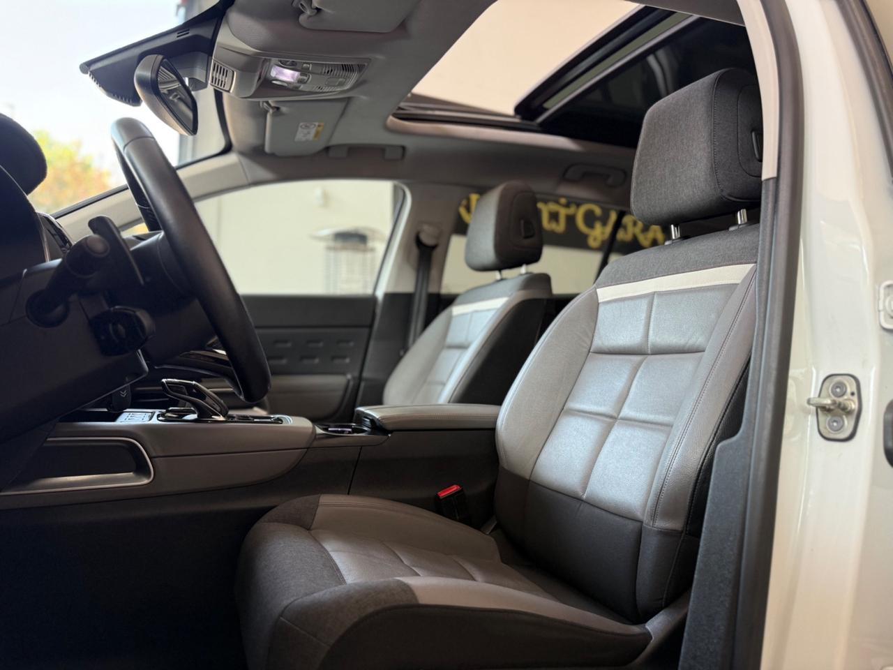 Citroen C5 Aircross 130 EAT8 Shine Tetto Pelle