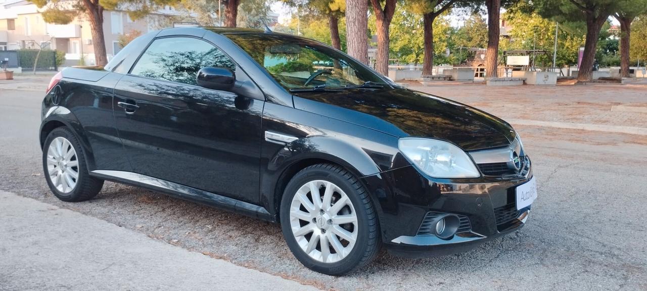 Opel Tigra TwinTop 1.4 16V Sport