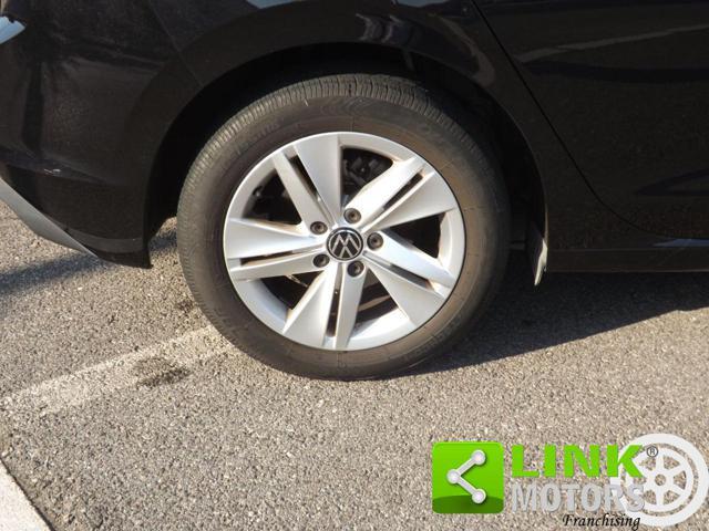 VOLKSWAGEN Golf 2.0 TDI 115 CV SCR Life in ordine di meccanica