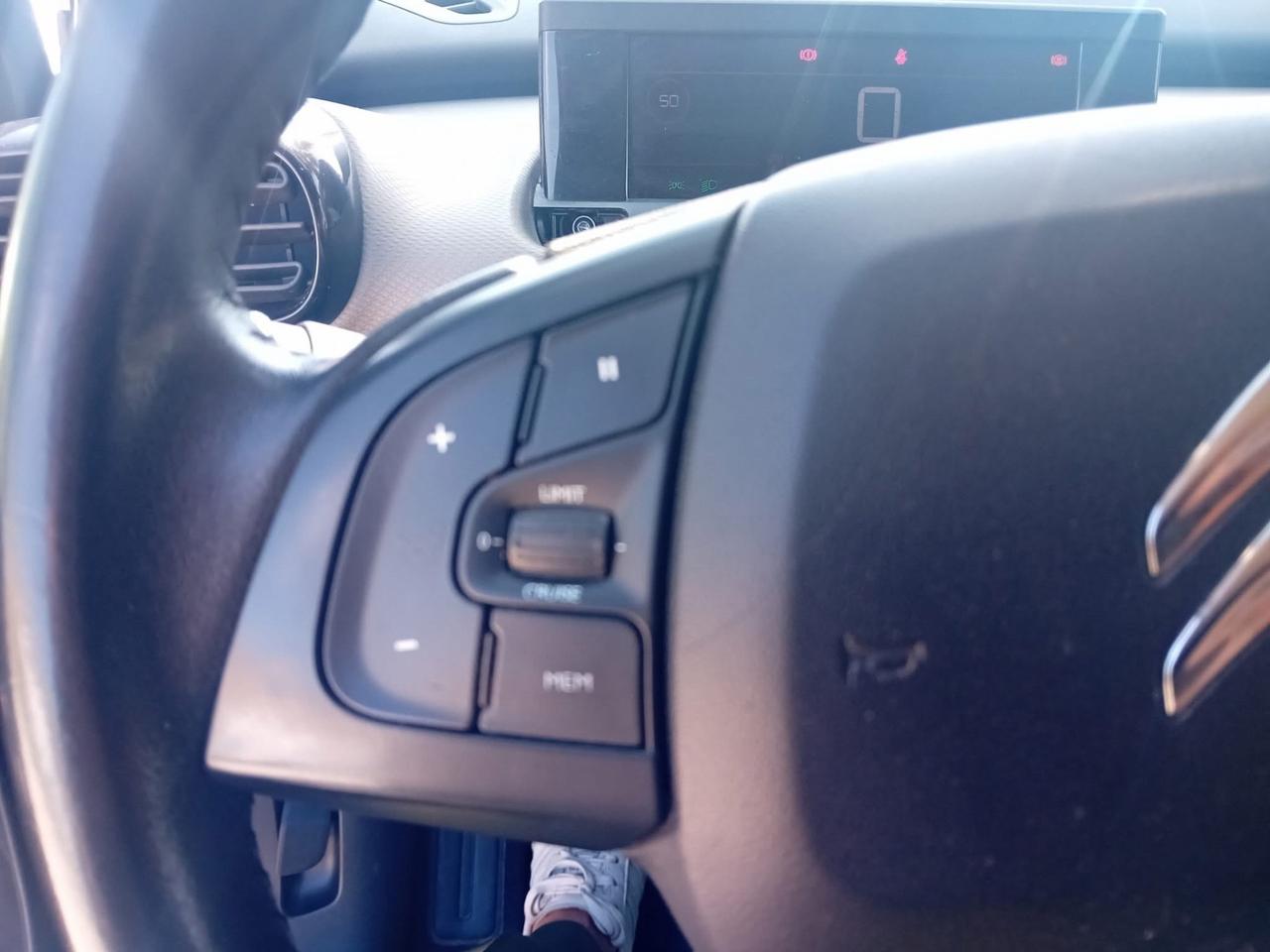 Citroen C4 Cactus BlueHDi 100 S&S Shine
