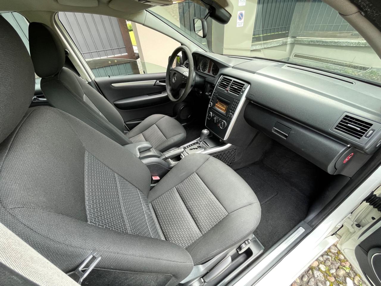 Mercedes-benz B 180 CDI Premium *AUTOMATICA*
