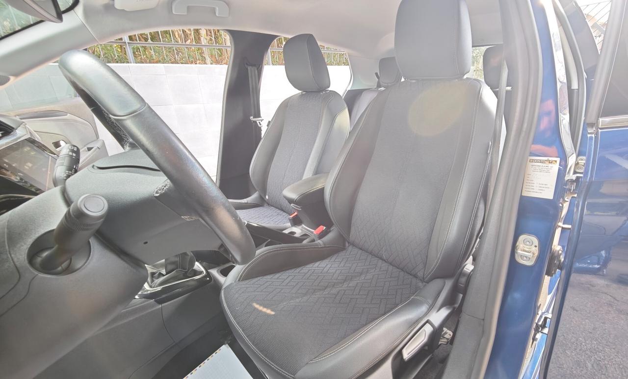 Pari a nuova Opel Corsa 1.2 100 CV Edition