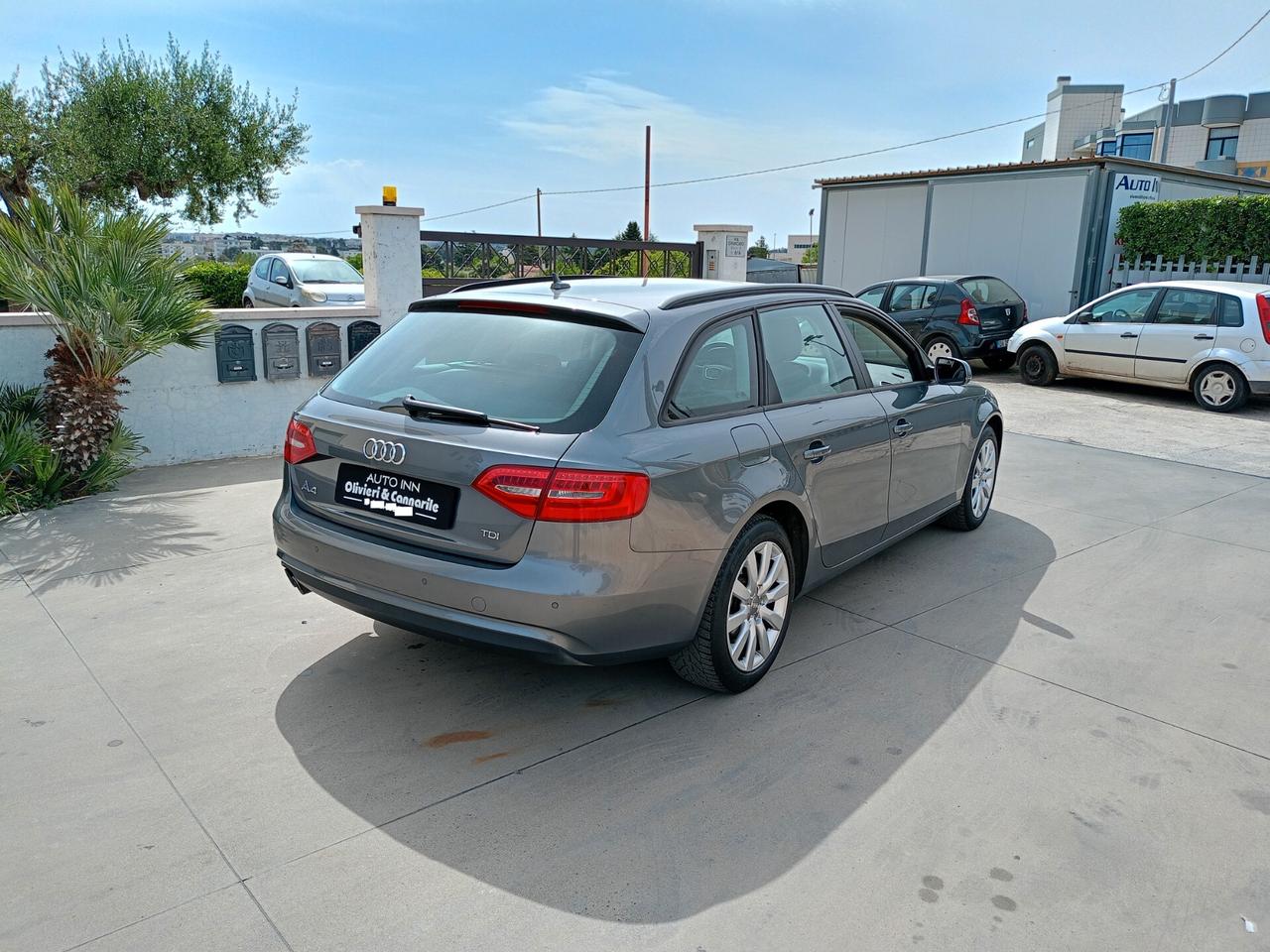 Audi A4 Avant 2.0 TDI 177CV NAVIGATORE & LED