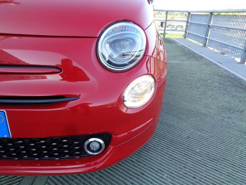 FIAT 500 1.0 Hybrid Red