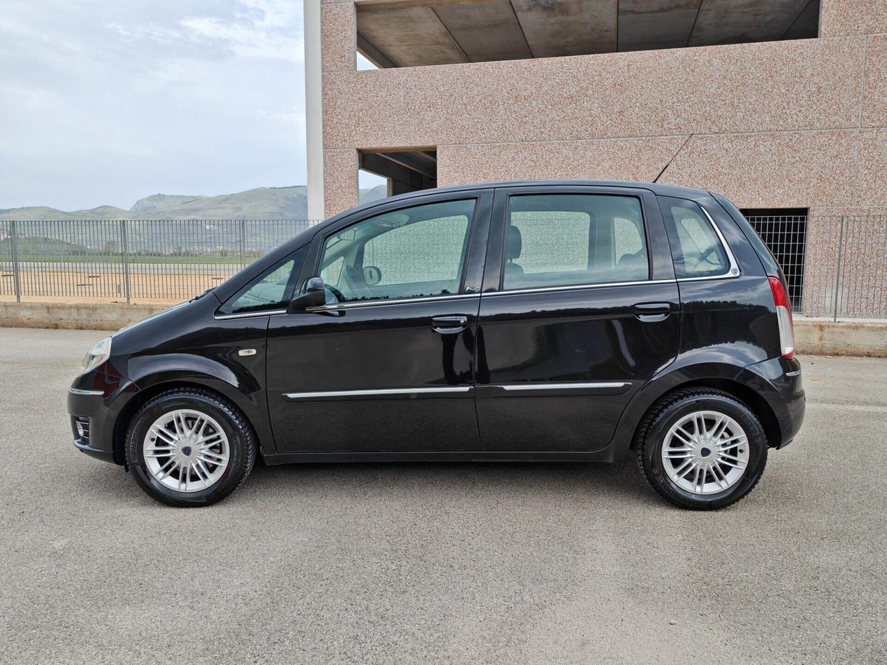Lancia MUSA 1.3 Mjt 95 CV Platinum