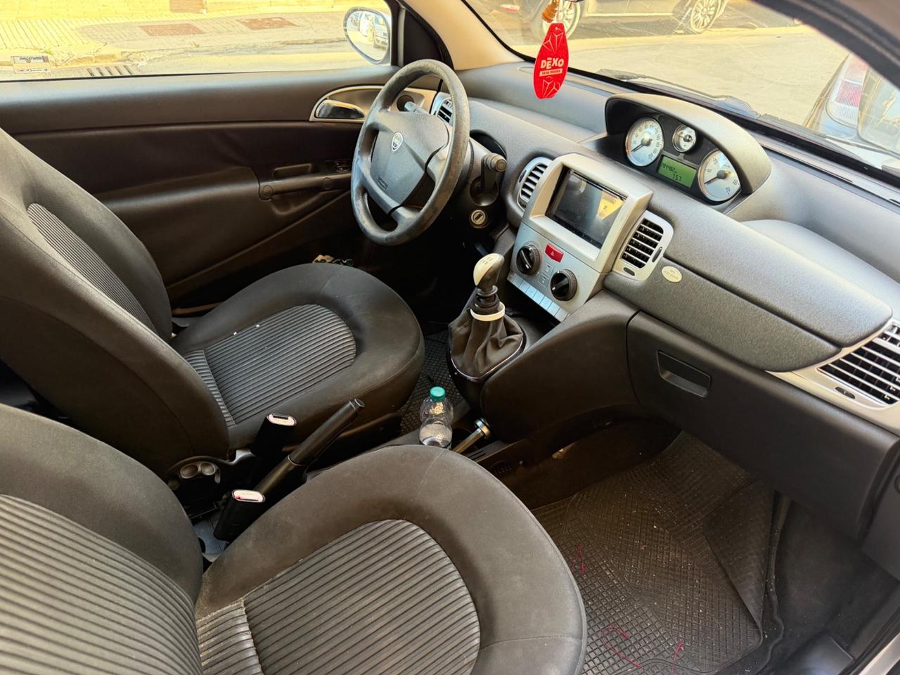 Lancia Ypsilon 1.4 Oro Ecochic GPL
