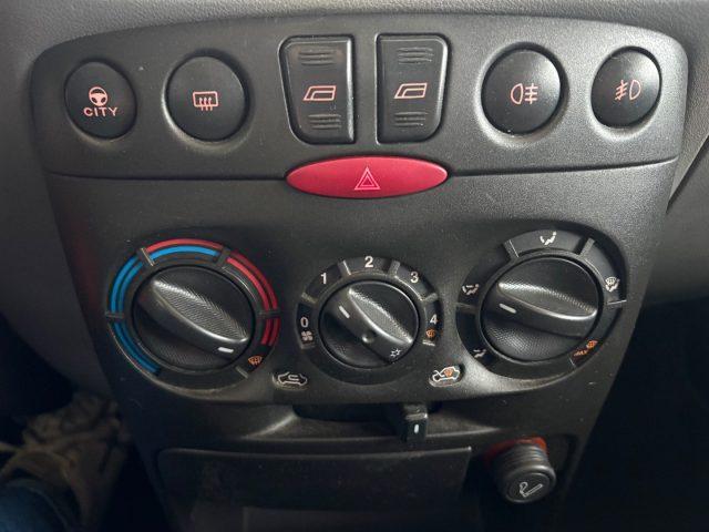 FIAT Punto 1.2i 16V cat 5 porte HLX OK NEOPATENTATI