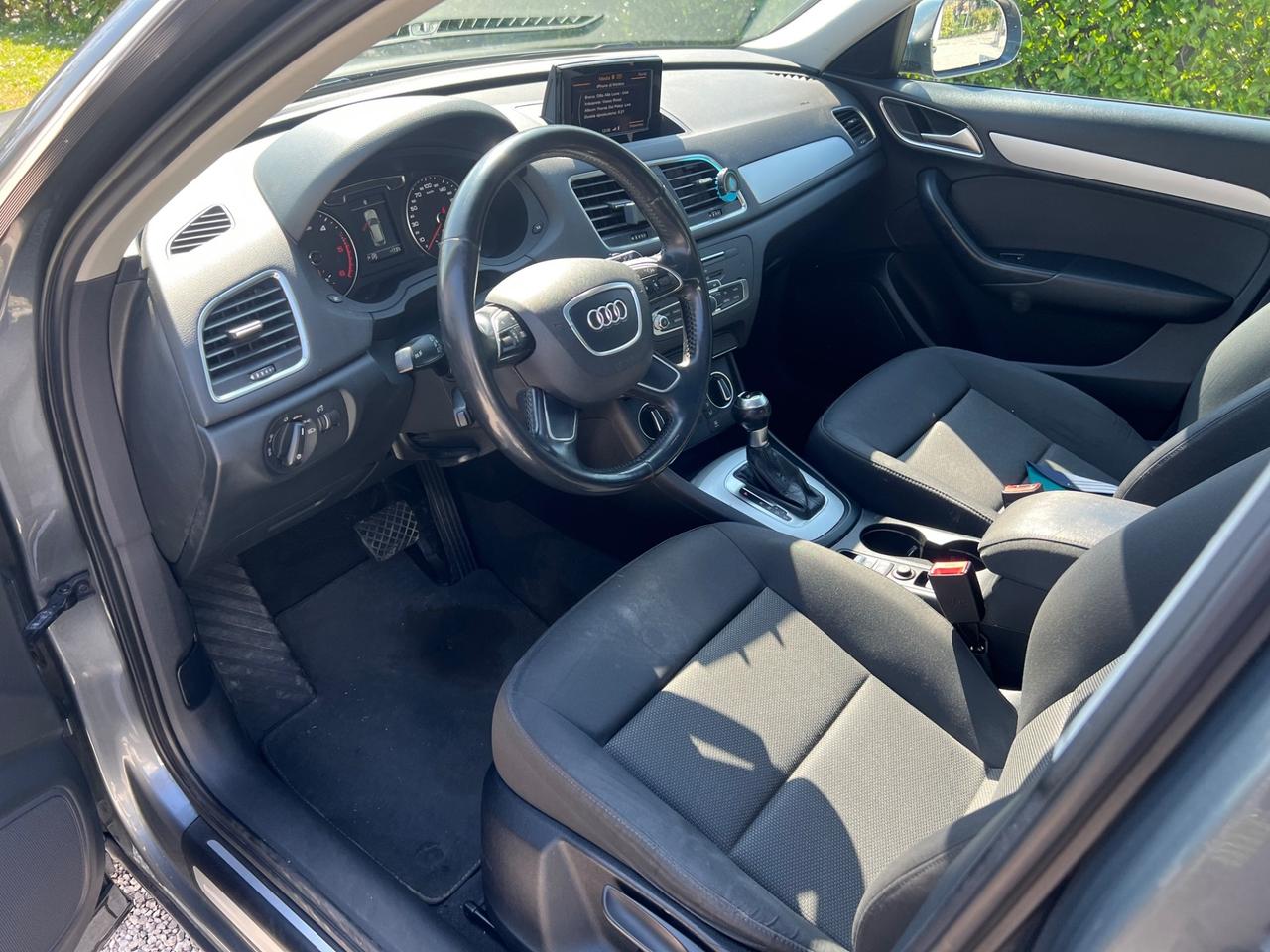 Audi Q3 2.0 TDI 120 CV S tronic Sport line