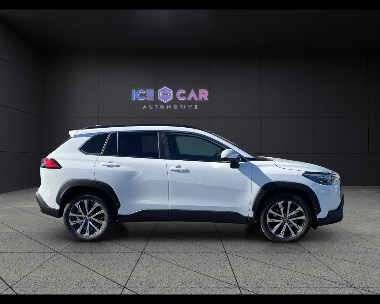 TOYOTA Corolla Cross 2.0 Hybrid 197 CV E-CVT LUXURY