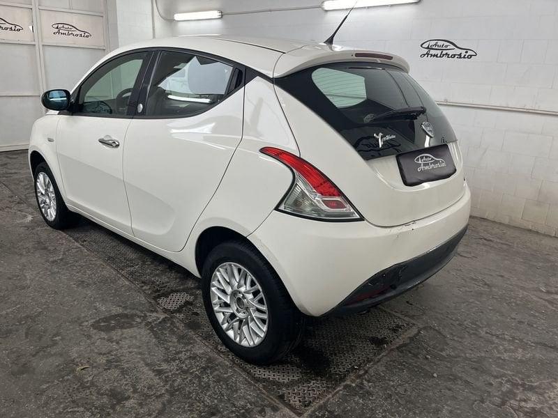 Lancia Ypsilon Ypsilon 0.9 Twinair 85 CV 5 porte Metano Ecochic Gold