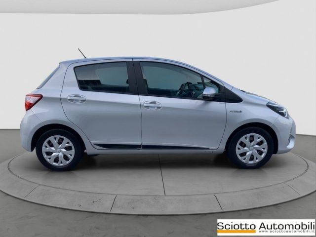 TOYOTA Yaris 1.5 Hybrid 5 porte Active