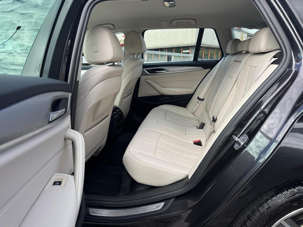 BMW 530d xDrive Touring Sport - IMPECCABILE