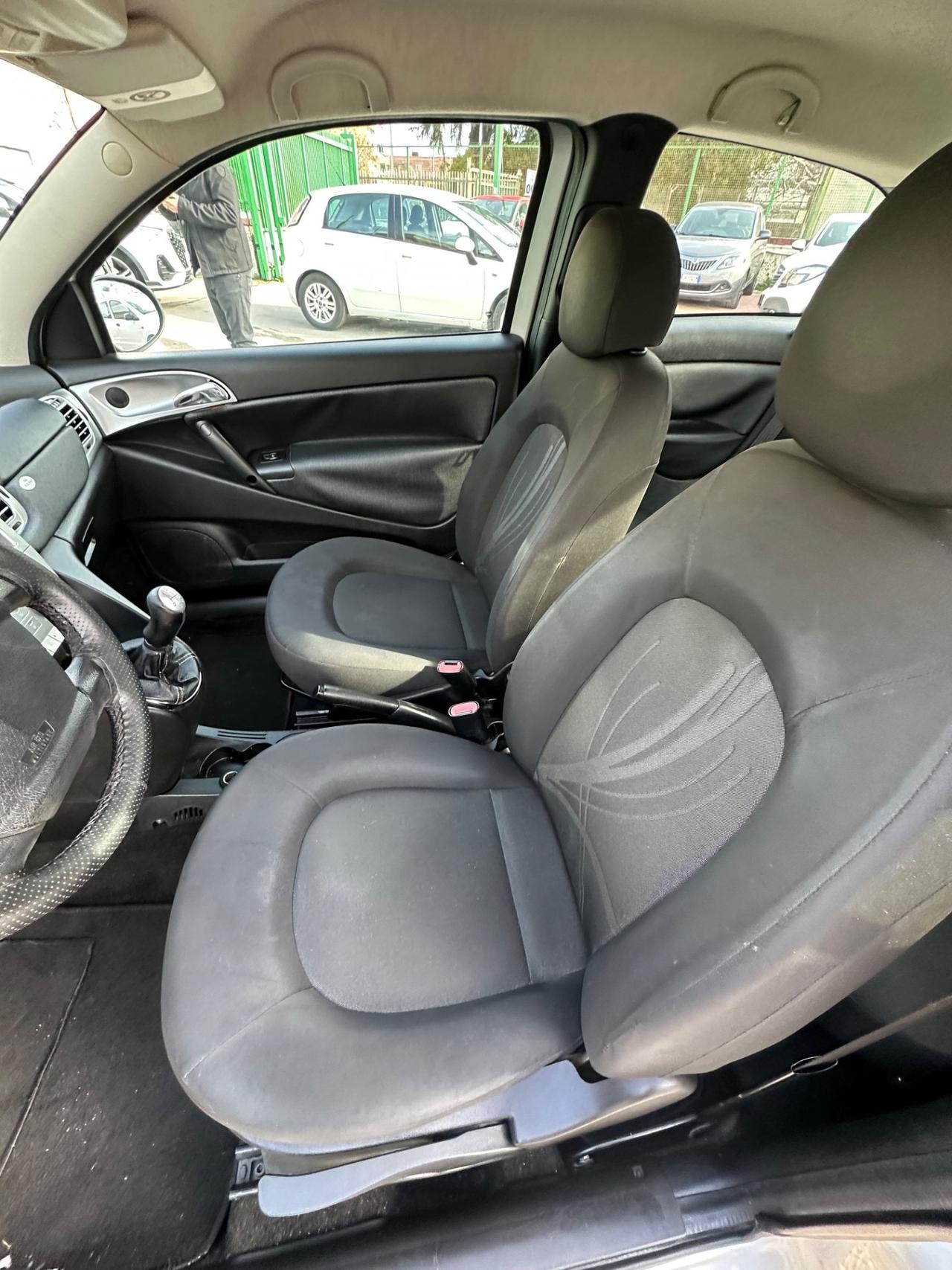 Lancia Ypsilon 1.3 MJT 16V 95 CV 5 porte S&S Platinum