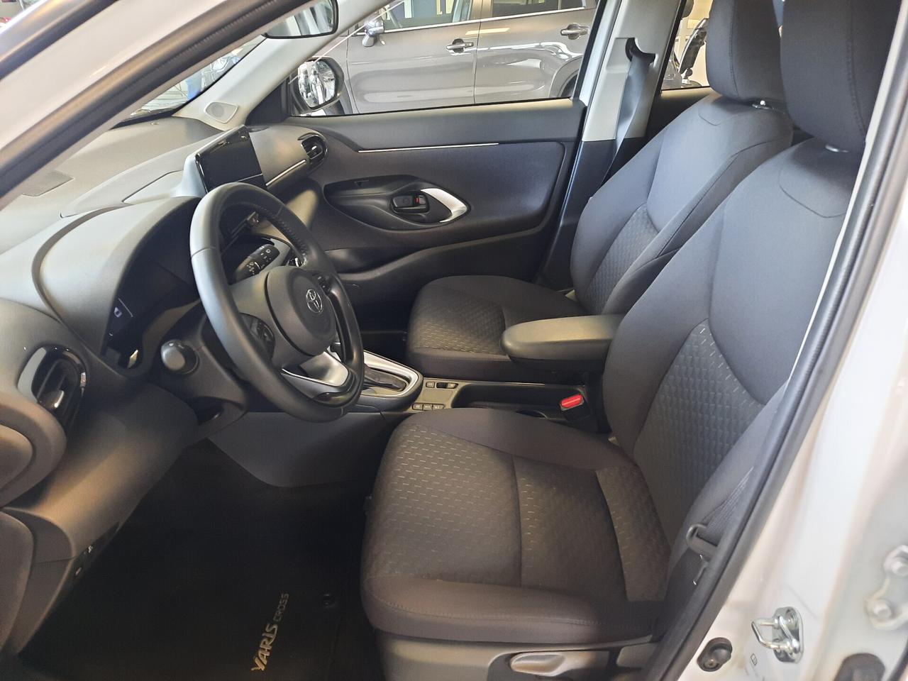 Toyota Yaris Cross Yaris Cross 1.5 Hybrid 5p. E-CVT Active