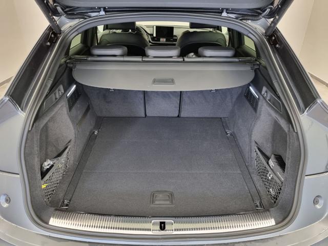 AUDI Q5 40 TDI 204 CV quattro Identity Black SLINE STRONIC