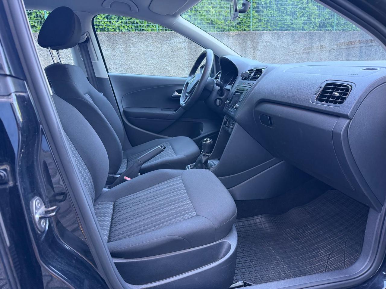 Volkswagen Polo 1.0 Trendline #11449