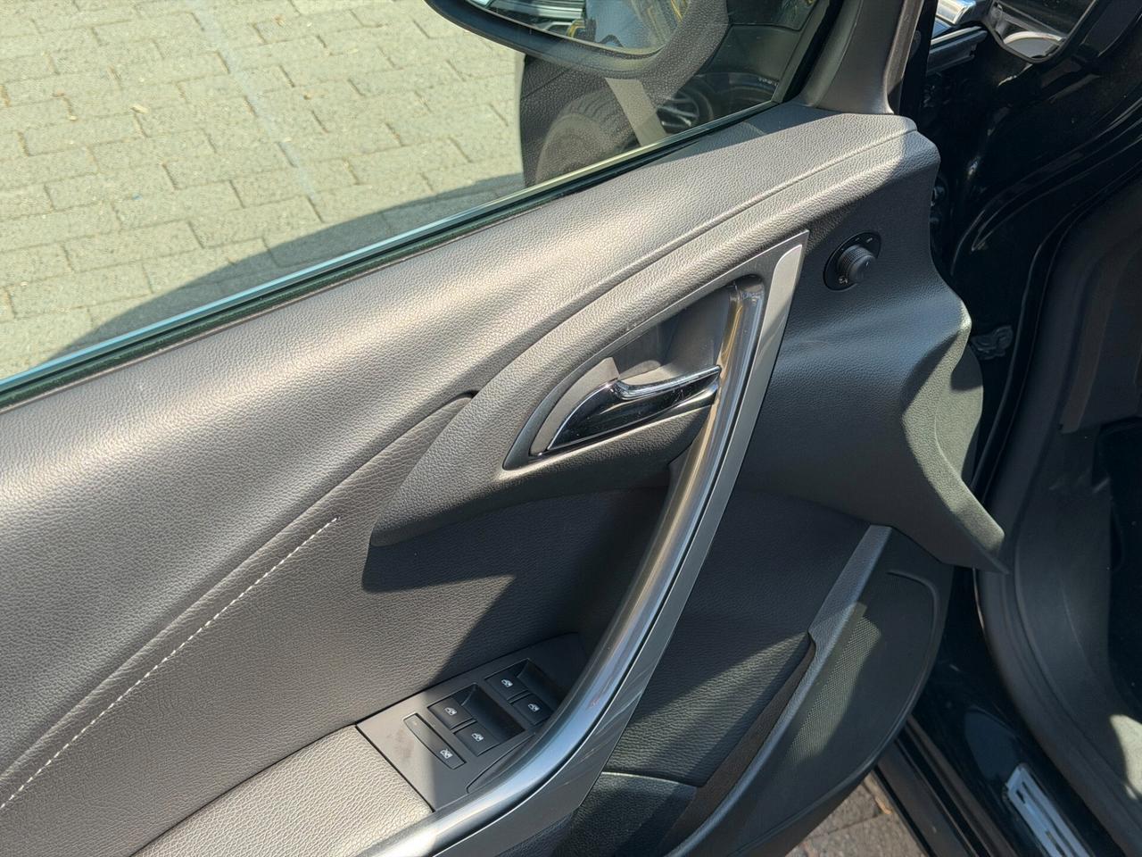 OPEL ASTRA 1.4cc 120Cv Cosmo Benzina