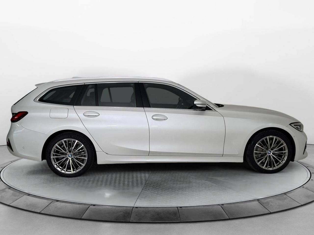 BMW Serie 3 i Touring Luxury