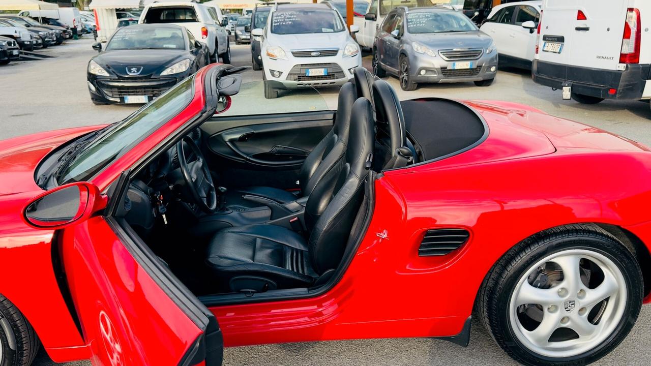Porsche Boxster 2.5i 24V cat