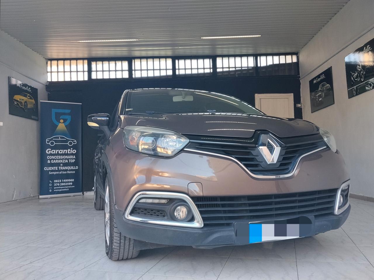 Renault Captur 1.5 diesel 2017 CON GARANZIA