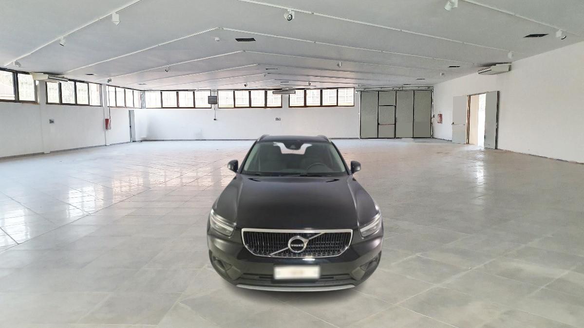 VOLVO Xc40 T3 Geartronic Momentum Pro