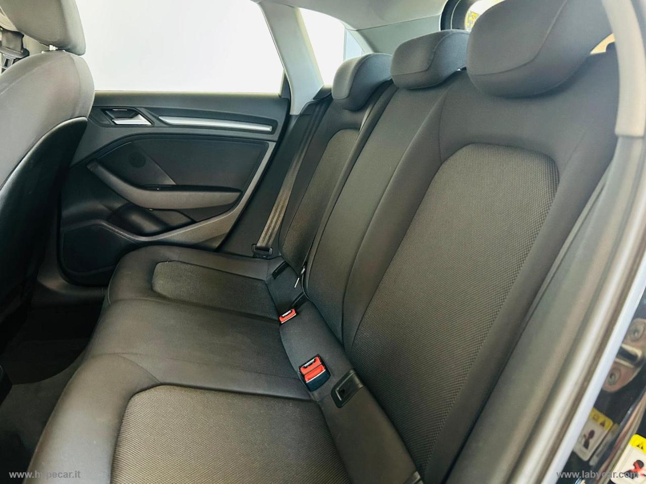 AUDI A3 SPB 2.0 TDI S tronic Business