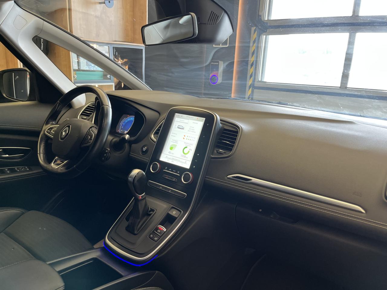 RENAULT Grand Scenic IV 2017 - Grand Scenic 1.5 dci energy Intens 110cv edc