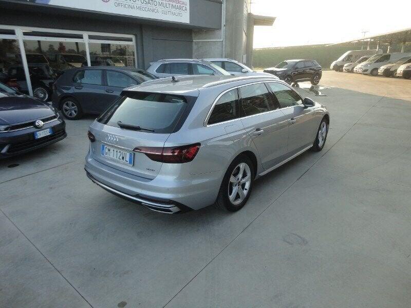 Audi A4 A4 Avant 40 TDI quattro S tronic Business Advanced