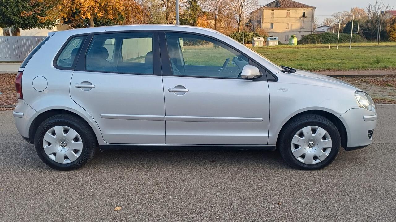 Volkswagen Polo 1.2/70CV 12V 5p. Comfortline