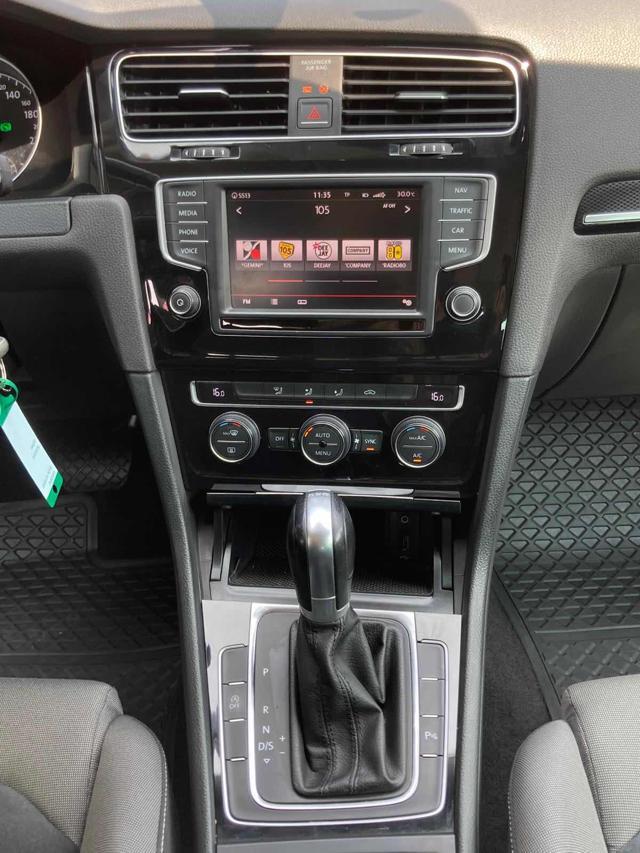 VOLKSWAGEN Golf 1.6 TDI 110 CV DSG 5p. Highline BlueMotion Technol