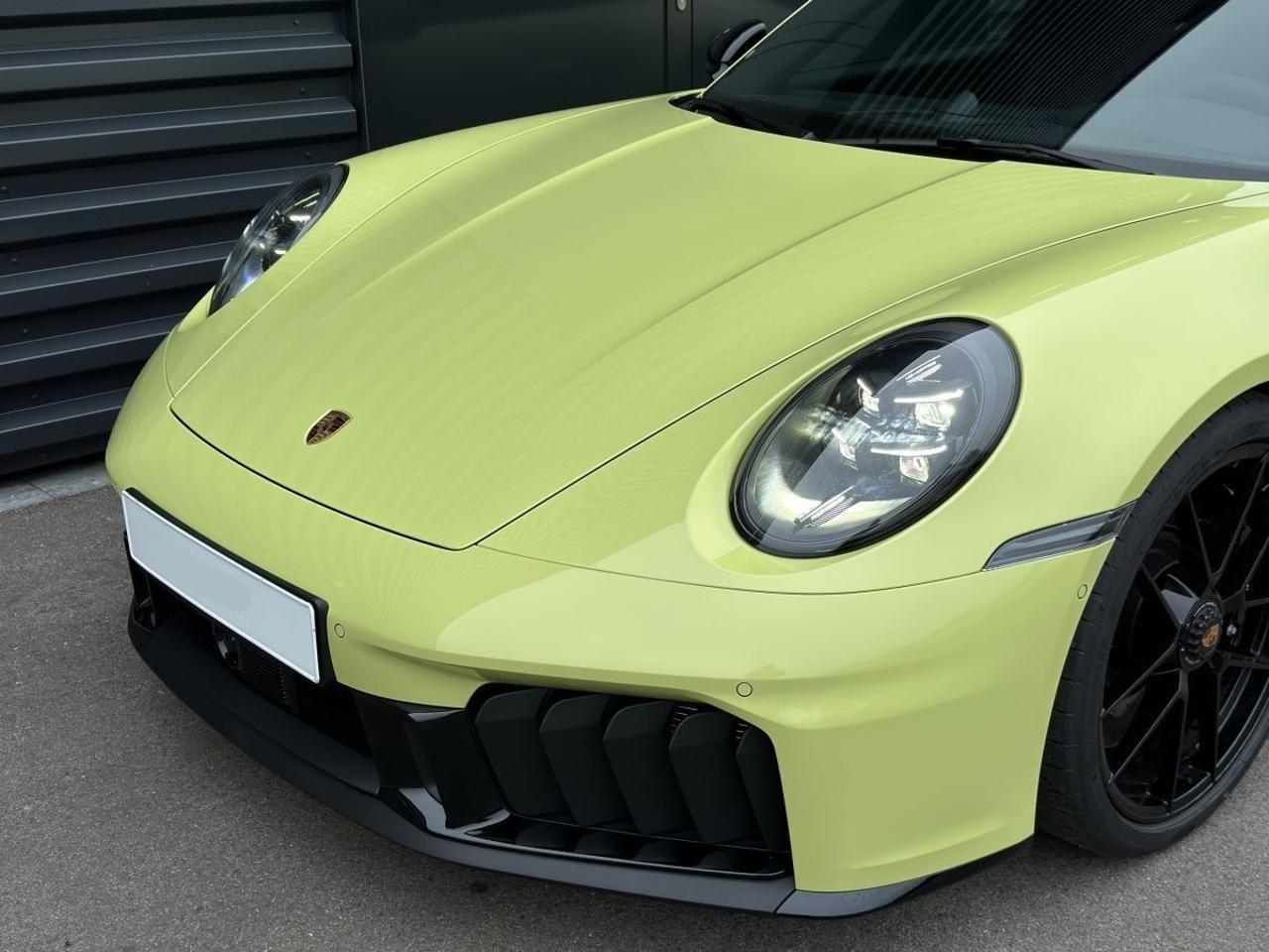 PORSCHE 992 Carrera 4 GTS 2.0*Matrix-Alcantara-Finanz*