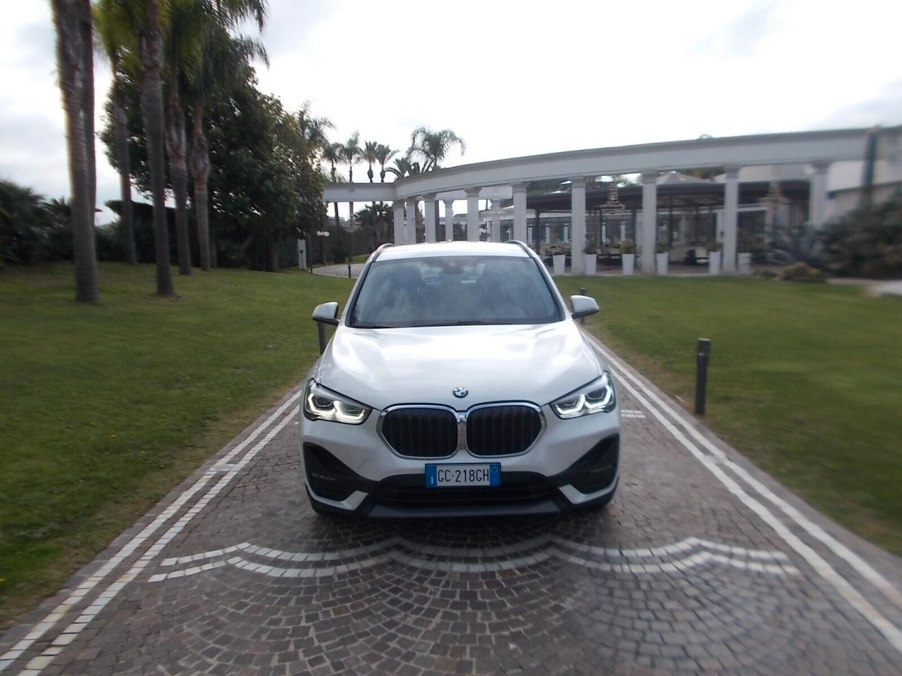 Bmw X1 sDrive18d Aut. 150cv *FULL OPT.* da VETRINA