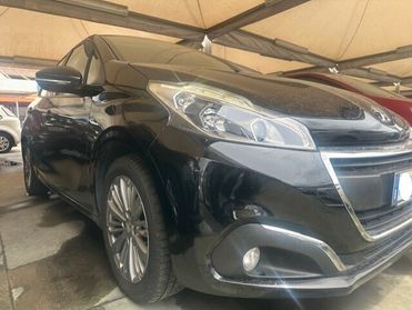 PEUGEOT 208 2017 1,2 GPL CASA CMADRE