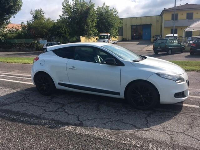 Renault Megane Mégane Coupé 1.9 dCi 130CV Monaco GP