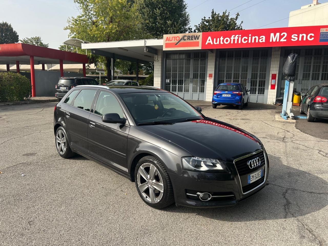 Audi A3 SPB 1.6 TDI 105 CV CR Ambition