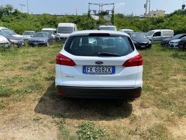 Ford Focus SW 1.5 tdci 120cv * Solo 80.000km * CARPLAY + APP